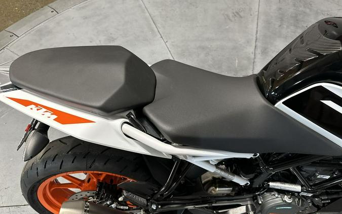 2020 KTM Duke 200