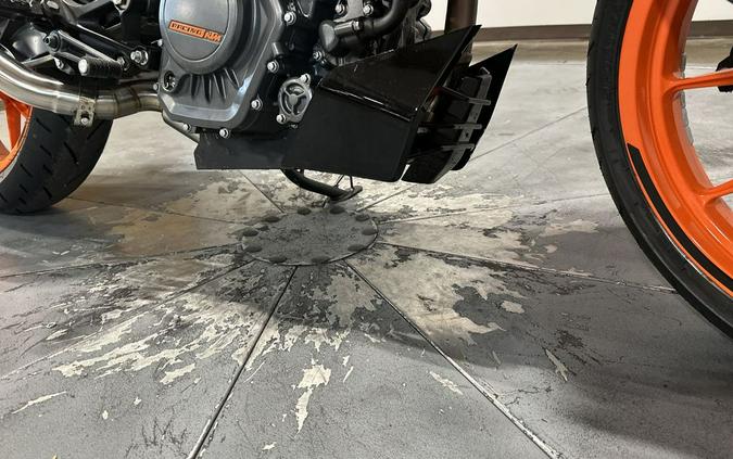2020 KTM Duke 200