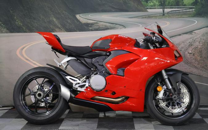 2021 Ducati Panigale V2 Ducati Red