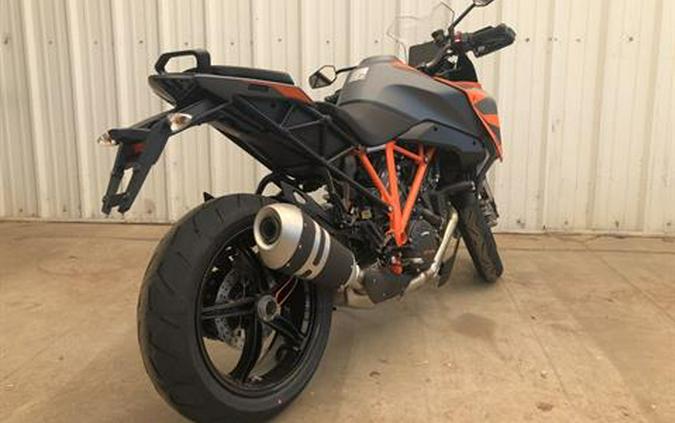 2023 KTM 1290 Super Duke GT