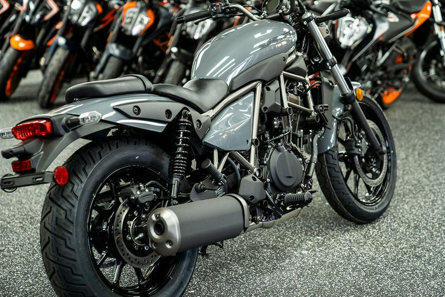 2024 Kawasaki Eliminator® Pearl Storm Gray