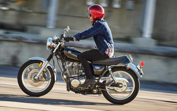 2016 Yamaha SR400