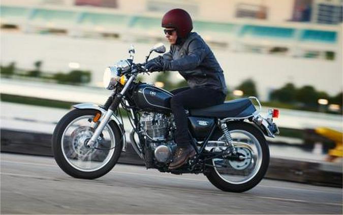 2016 Yamaha SR400