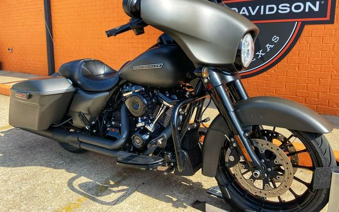 2019 Harley-Davidson® FLHXS - Street Glide® Special