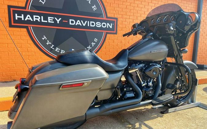 2019 Harley-Davidson® FLHXS - Street Glide® Special