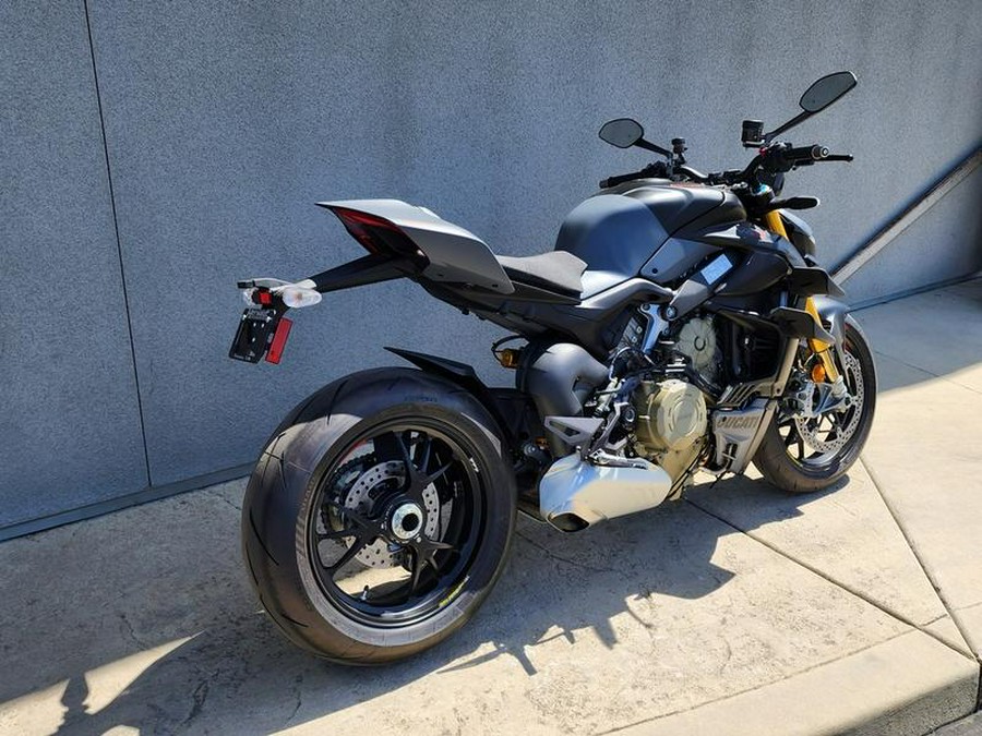 2024 Ducati Streetfighter V4 S Grey & Black