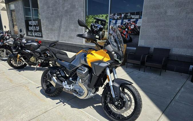 2024 Moto Guzzi Stelvio
