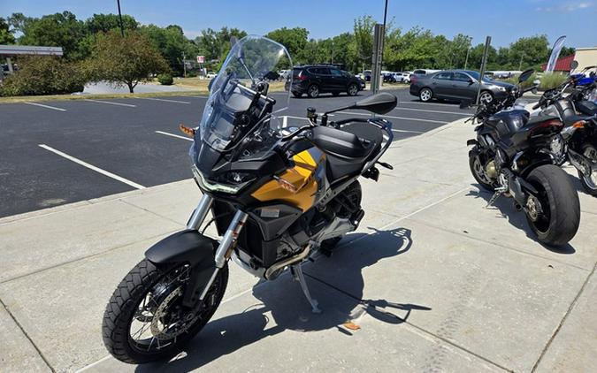 2024 Moto Guzzi Stelvio