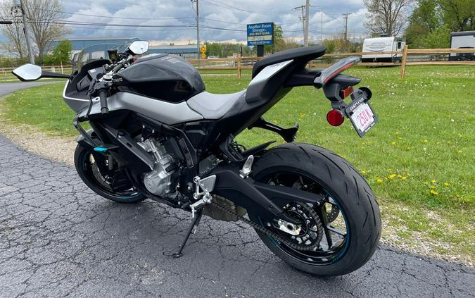 2026 675SS - NEBULA BLACK - CFMOTO