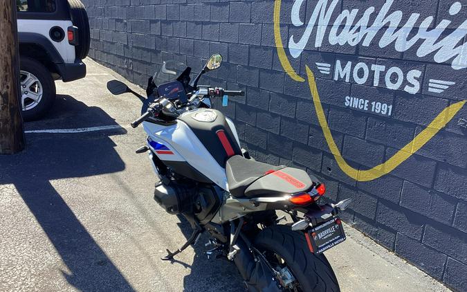 2026 BMW R1300RS