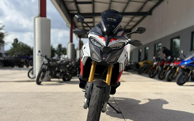 2025 Ducati MULTISTRADA V4 RS