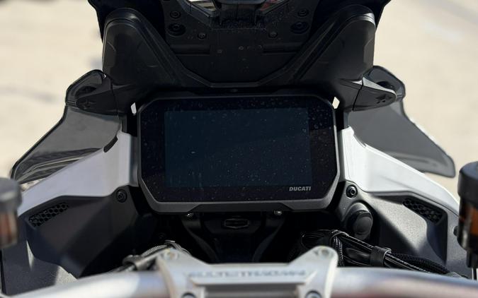 2025 Ducati MULTISTRADA V4 RS