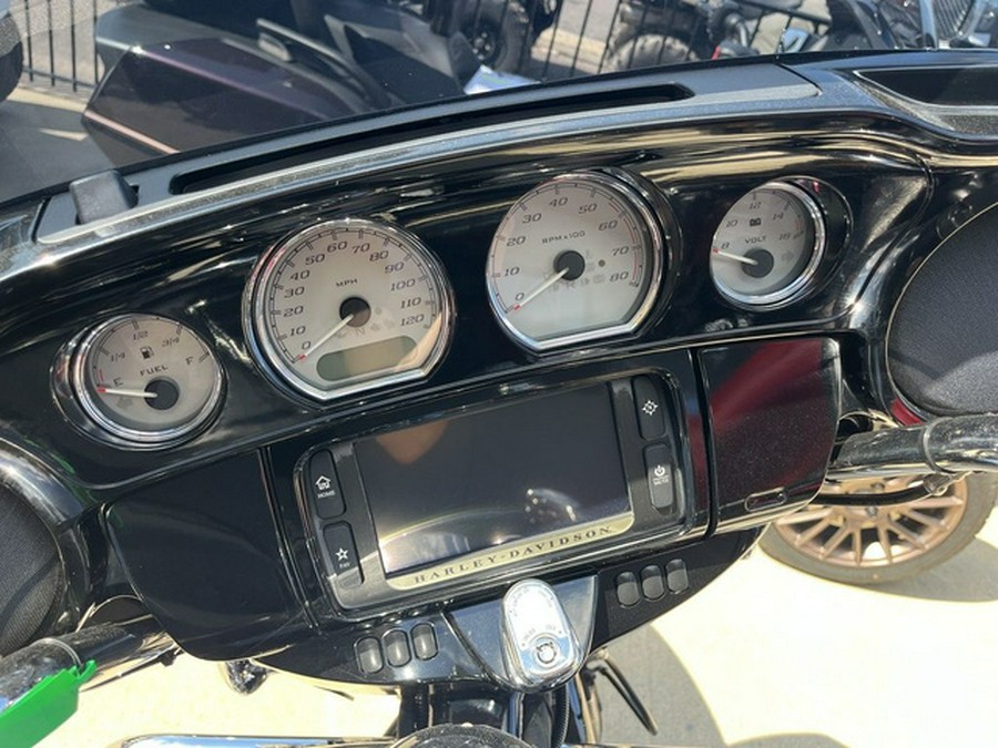 2014 Harley-Davidson Street Glide Special
