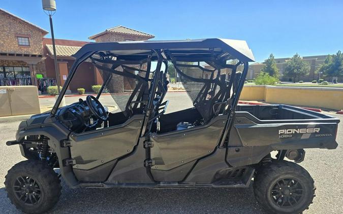 2025 Honda Pioneer 1000-6 Deluxe Crew