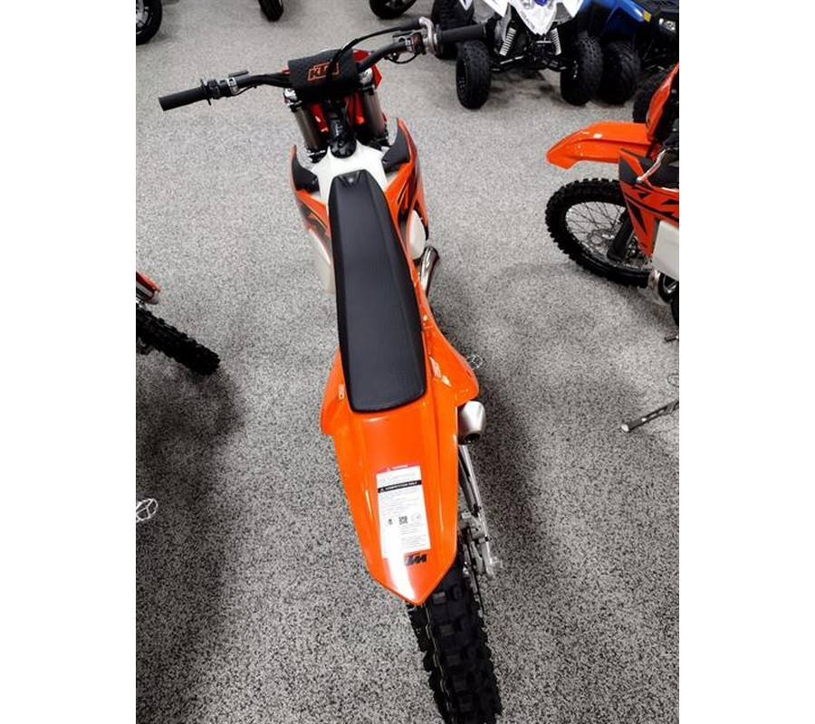 2025 KTM 250 XC