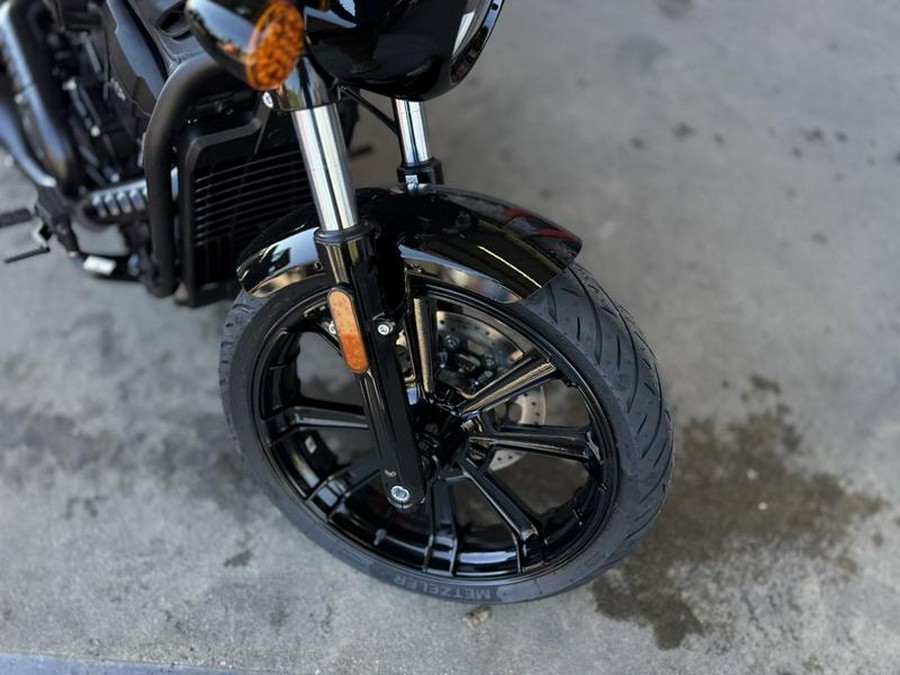 2025 Indian Motorcycle® Sport Scout® Sixty Limited Black Metallic