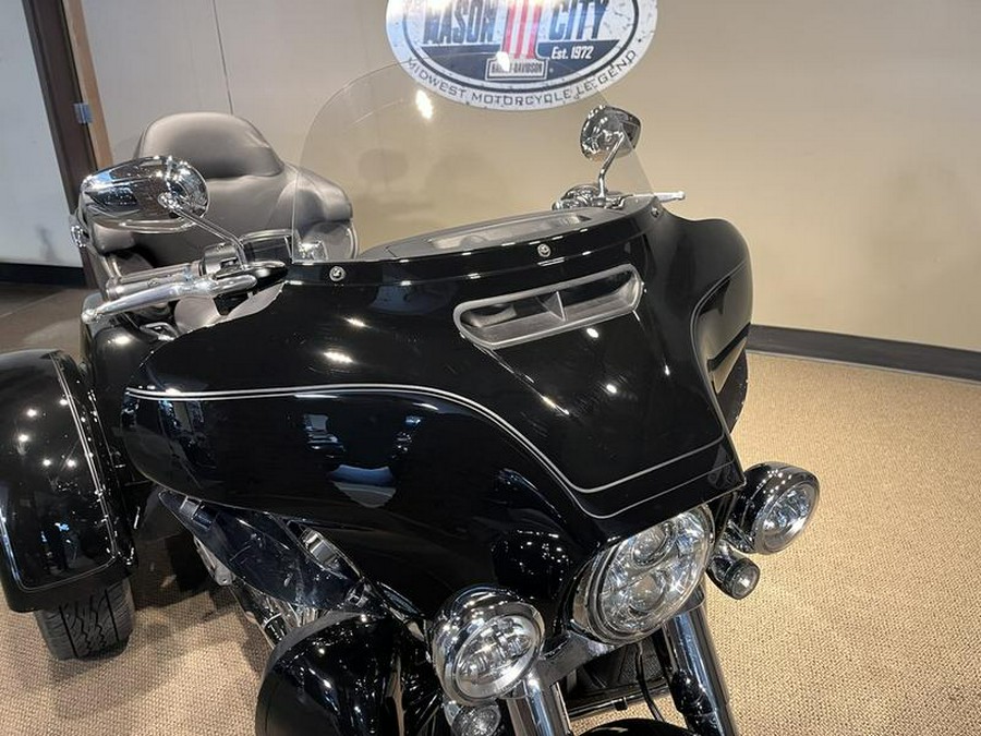 2022 Harley-Davidson® FLHTCUTG - Tri Glide® Ultra