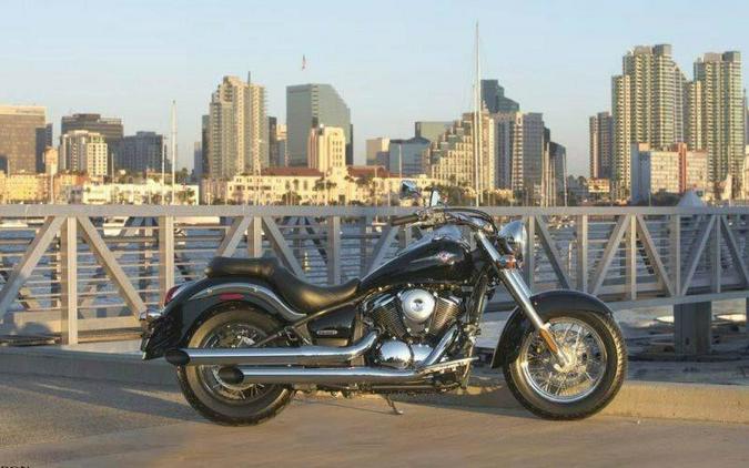 2006 Kawasaki Vulcan® 900 Classic