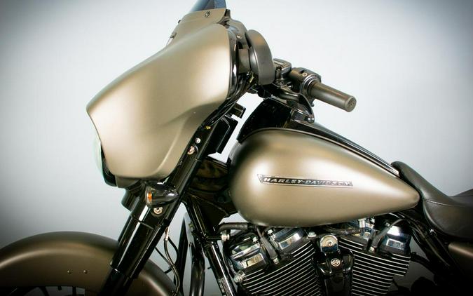 2019 Harley-Davidson Street Glide Special - FLHXS