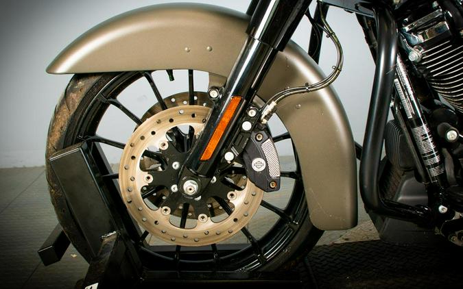 2019 Harley-Davidson Street Glide Special - FLHXS
