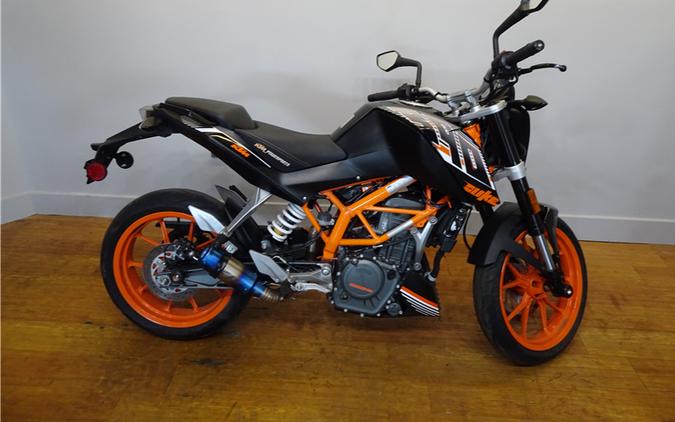 2016 KTM Duke 390