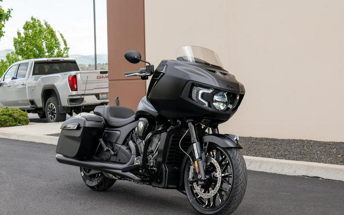 2024 Indian Motorcycle® Challenger® Dark Horse® w/PowerBand Audio Pkg Black Smoke