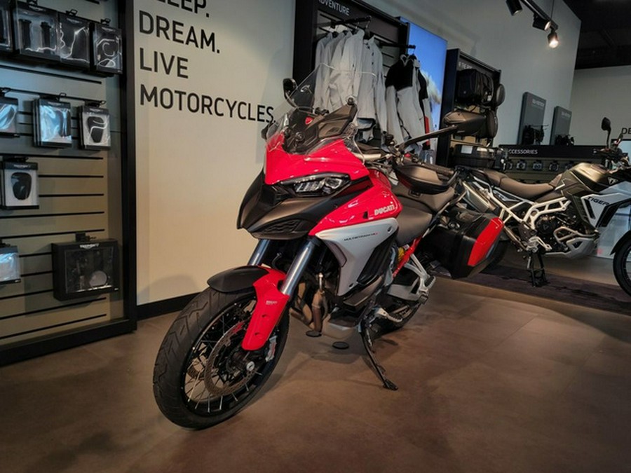 2021 Ducati Multistrada V4S Ducati Red / Spoked Wheels