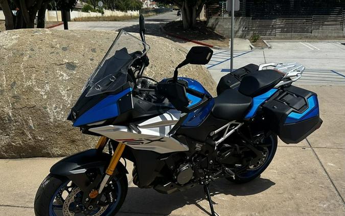 2025 Suzuki GSX-S1000GX+