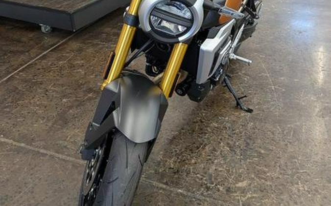 2026 Suzuki GSX-8T Review: 15 Retro-Sport Fast Facts