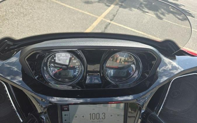 2024 Indian Motorcycle® Challenger® Limited Sunset Red Metallic