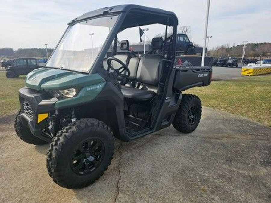 2026 Can-Am Defender HD7