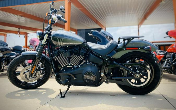 FXBBS 2022 Street Bob 114