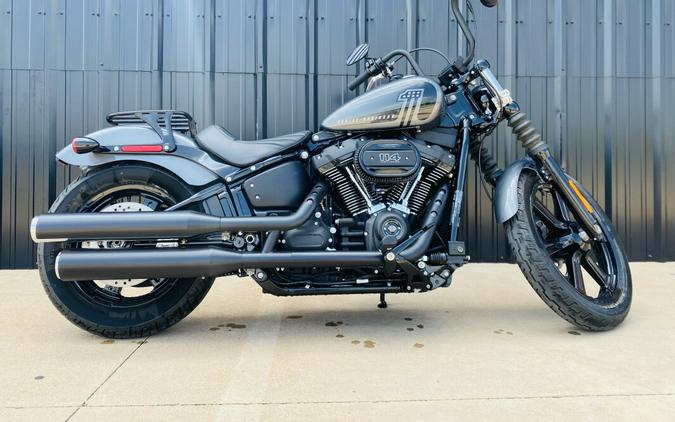 2021 Harley-Davidson Street Bob 114 Review (11 Fast Facts)