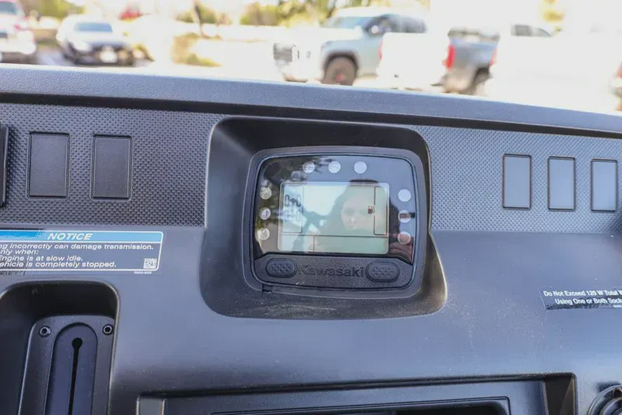 2026 KAWASAKI MULE PROFXT 820 EPS