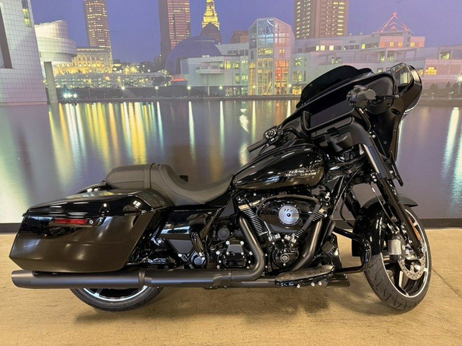 2026 Harley-Davidson Street Glide FLHX