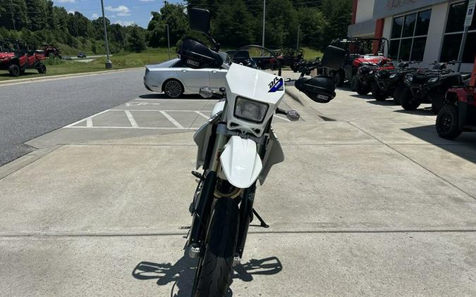 2021 Suzuki DR-Z 400SM