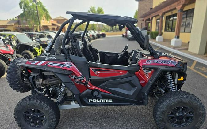2016 Polaris RZR XP 1000 EPS Sunset Red