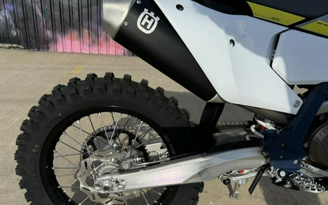 2024 Husqvarna® FX 450