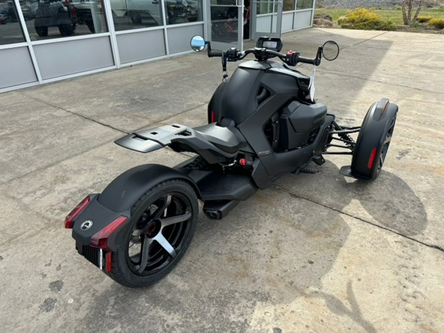 2024 Can-Am Ryker 900 Sport