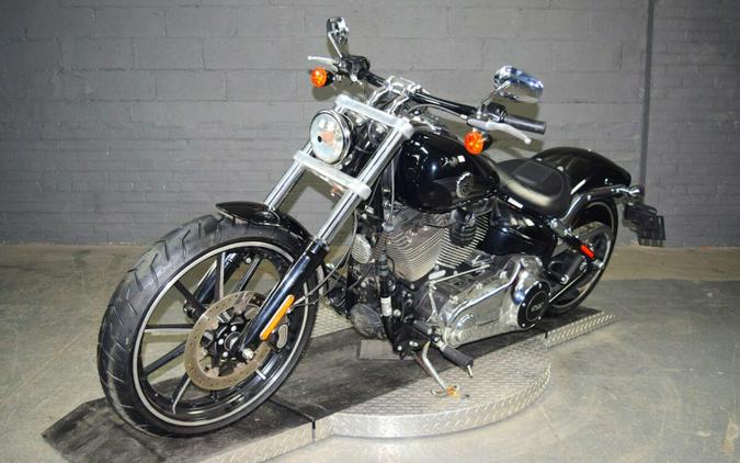 2016 Harley-Davidson Breakout