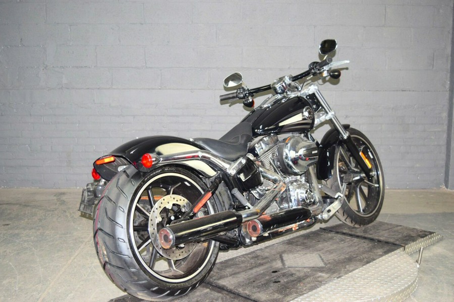 2016 Harley-Davidson Breakout