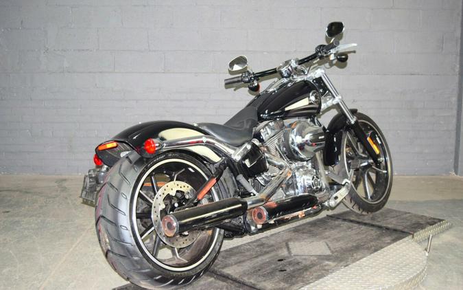 2016 Harley-Davidson Breakout