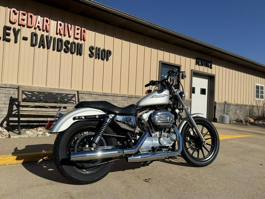 2004 Harley-Davidson® XL883C - Sportster® Custom 883