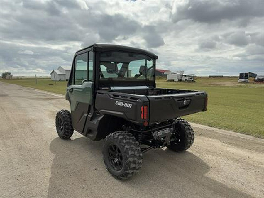 2026 Can-Am Defender DPS CAB