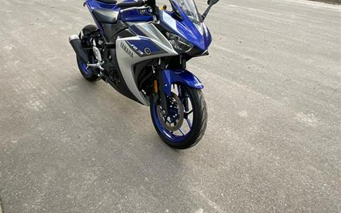 2015 Yamaha YZF-R3