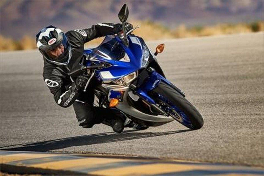 2015 Yamaha YZF-R3