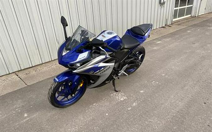 2015 Yamaha YZF-R3