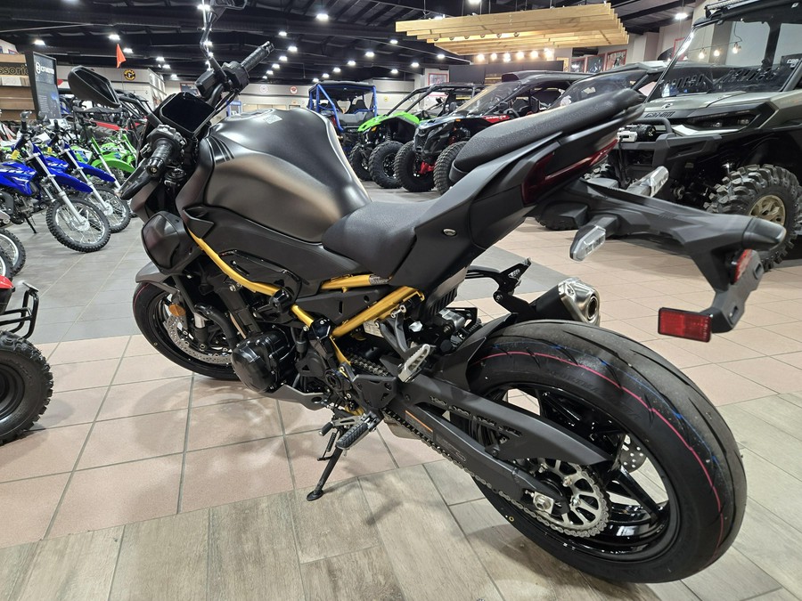 2026 KAWASAKI Z900 ABS