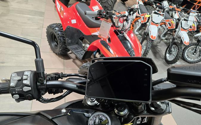 2026 KAWASAKI Z900 ABS