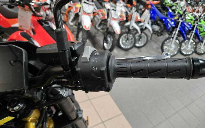 2026 KAWASAKI Z900 ABS